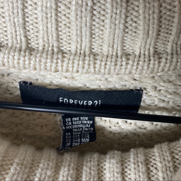 Forever 21 Knit Poncho Sweater One Size - Picture 3 of 4